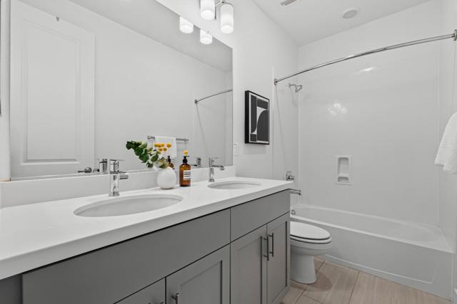 796 Santa Cecilia Terrace, Sunnyvale CA: https://media.crmls.org/mediaz/5d22eb9b-c363-4ce9-a18a-8fb7035bbb76.jpg