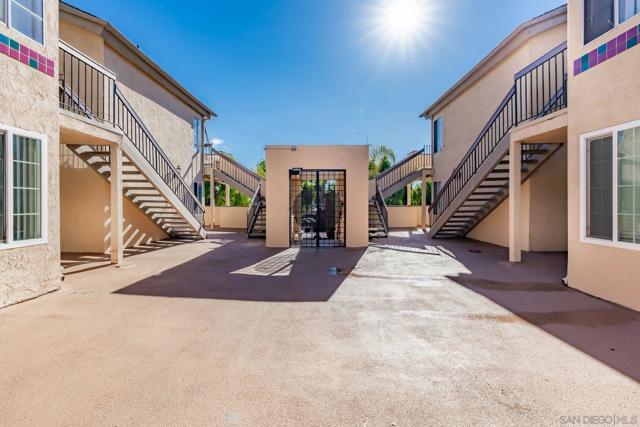 Image 20 of 28 For 1202 Donax 8