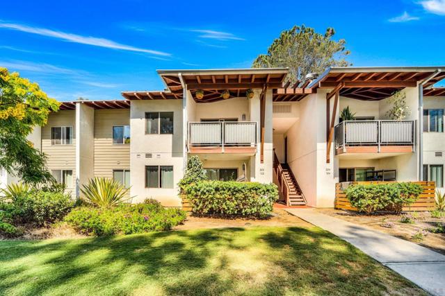 1760 S El Camino Real, Encinitas, California 92024, 2 Bedrooms Bedrooms, ,2 BathroomsBathrooms,Condominium,For Sale,S El Camino Real,240022858SD