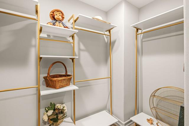 210 Desert Lakes Drive, Rancho Mirage CA: https://media.crmls.org/mediaz/5d23c0e4-5d1c-44fb-809e-f86c2e0f28e9.jpg