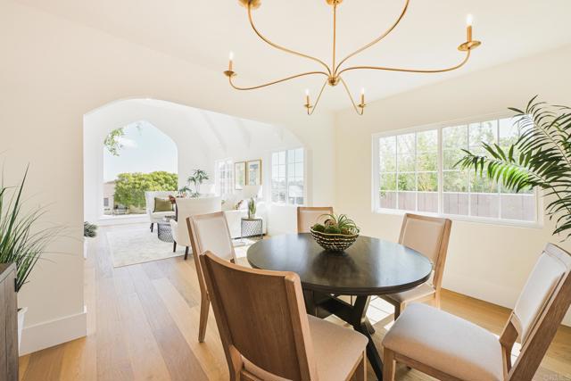 Detail Gallery Image 15 of 64 For 3951 Atascadero Dr, San Diego,  CA 92107 - 4 Beds | 3 Baths