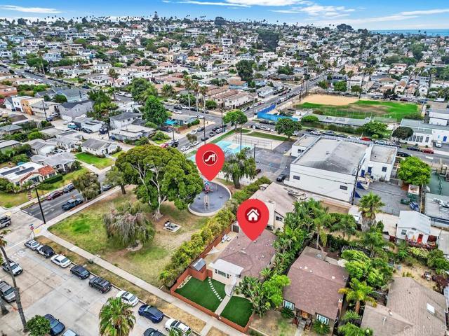 4725 Saratoga Avenue, San Diego CA: https://media.crmls.org/mediaz/5d24b45f-480d-43df-868e-224423683e21.jpg