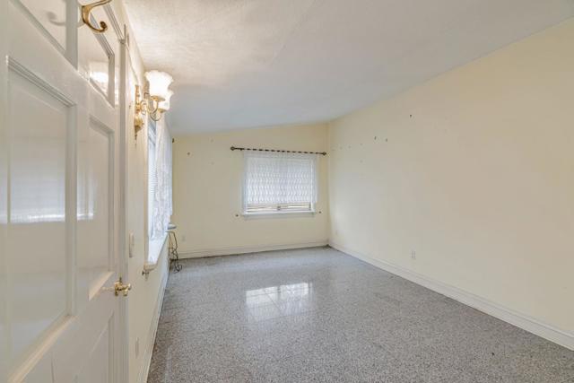 1113 Patterson Lane, Pacific Grove CA: https://media.crmls.org/mediaz/5d27f850-b641-4c32-bc6e-5a41bbfcb280.jpg