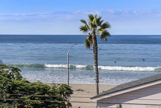 720 Nantasket Ct, San Diego CA: https://media.crmls.org/mediaz/5d288357-f61e-450d-825c-ef507b60c098.jpg