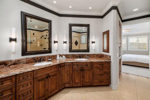 Detail Gallery Image 24 of 46 For 3596 Torrey View Ct, San Diego,  CA 92130 - 4 Beds | 3/1 Baths