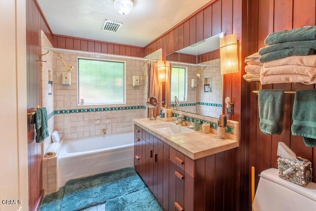 Detail Gallery Image 21 of 25 For 44561 Gordon Ln, Mendocino,  CA 95460 - 3 Beds | 2 Baths