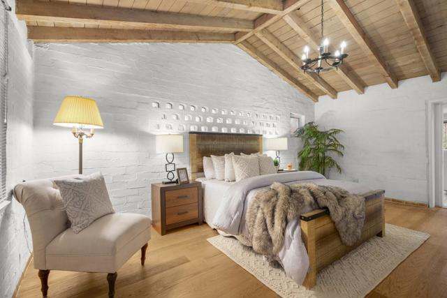 3691 Laguna Avenue, Palo Alto CA: https://media.crmls.org/mediaz/5d2bc359-2fcf-4f02-96d2-d5f872afde45.jpg