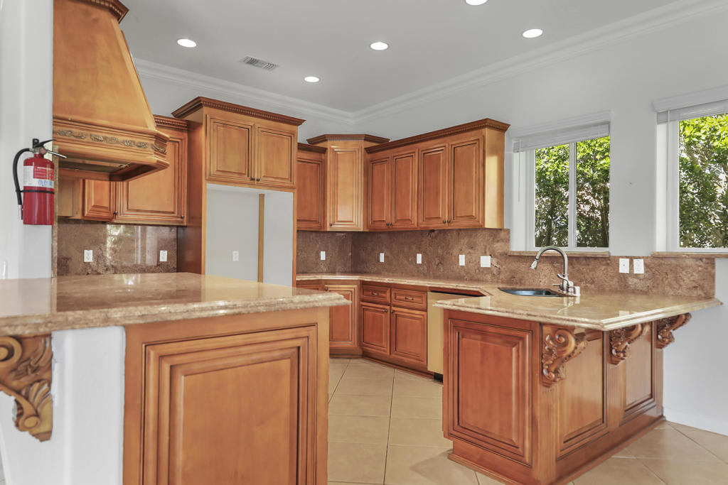 MLS #219149427DA image #8