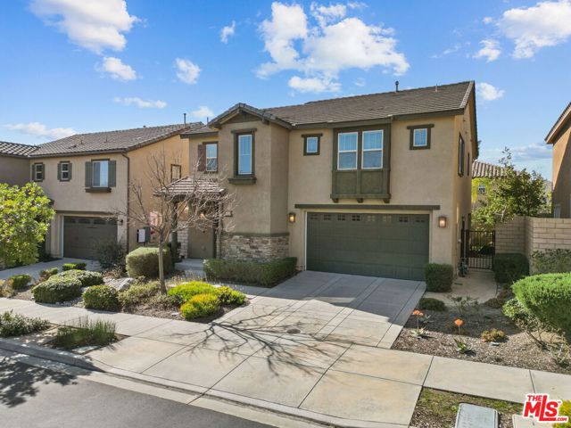 7017 Bergamot Avenue photo 2