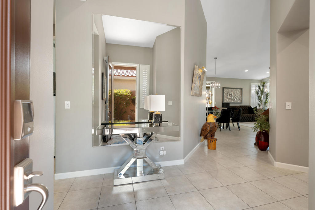 MLS #219138091DA image #3