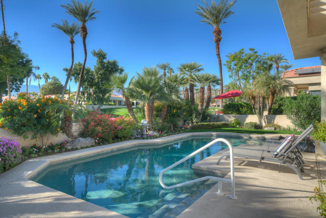 75273 Spyglass Drive, Indian Wells CA: https://media.crmls.org/mediaz/5d30ca3c-31b0-4134-a2a4-6f6c532e03df.jpg