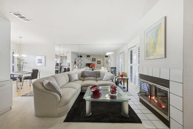 Image 4 of 31 For 4595 Chateau Drive