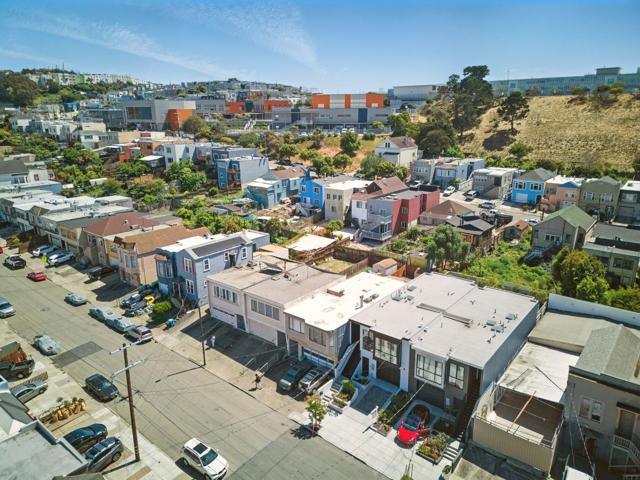 2175 Quesada Avenue, San Francisco CA: https://media.crmls.org/mediaz/5d31fd67-78f8-41b5-afff-3dff5d689d7b.jpg