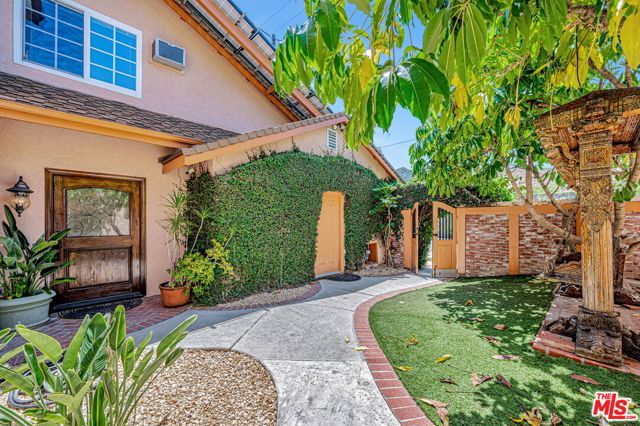 30757 Canwood Street, Agoura Hills CA: https://media.crmls.org/mediaz/5d324627-e99e-41f8-ac97-d23a72f92c2e.jpg