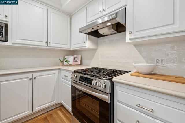 718 AUGUSTA DRIVE, Moraga CA: https://media.crmls.org/mediaz/5d325302-c460-47ff-813e-5321e4daed27.jpg