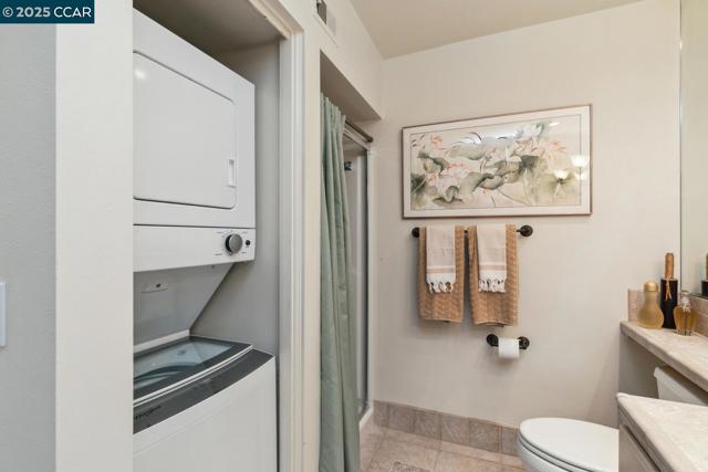 1816 Golden Rain, Walnut Creek CA: https://media.crmls.org/mediaz/5d3402c0-101d-4691-bb2c-2d045a65bf41.jpg