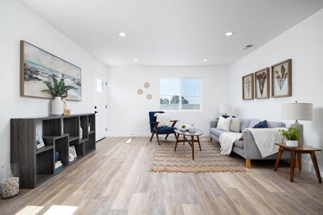 6744 6750 N Elman, San Diego CA: https://media.crmls.org/mediaz/5d34ebd8-bc05-4d94-ab0a-e6792a4d2440.jpg