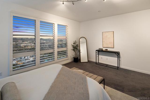 2779 VIA ALTA PL, San Diego CA: https://media.crmls.org/mediaz/5d353ead-466f-47a6-94de-a6874edaa161.jpg