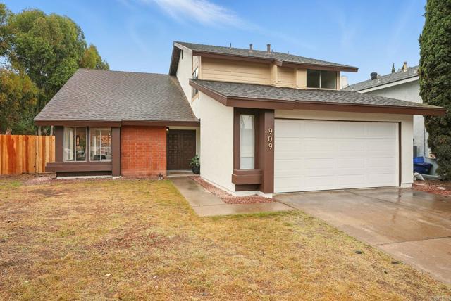 909 Loma, Chula Vista CA: https://media.crmls.org/mediaz/5d3613f7-5366-4a0b-8719-687475e47bc9.jpg