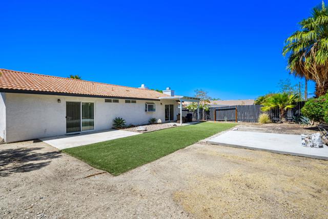 66424 San Juan Road, Desert Hot Springs CA: https://media.crmls.org/mediaz/5d36b81f-630c-400e-bd78-693e8d339526.jpg