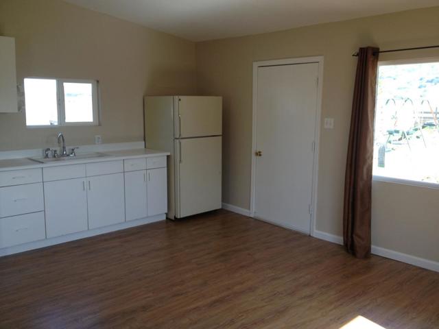 3465 Susie Lane, Gilroy CA: https://media.crmls.org/mediaz/5d38242f-2ecb-4232-9681-d7c3b39fdf52.jpg