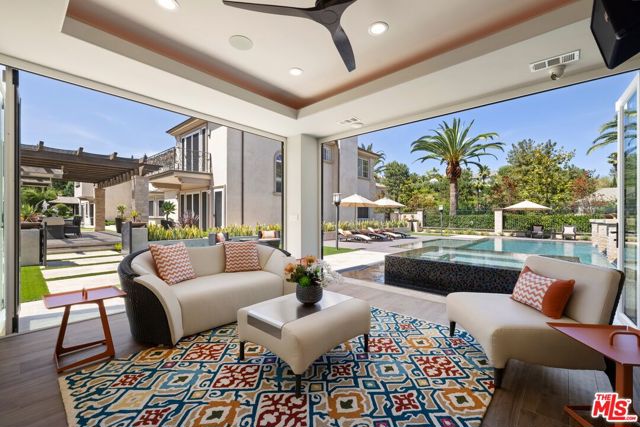 2855 Oak Knoll Drive, Diamond Bar CA: https://media.crmls.org/mediaz/5d382bd8-c65d-43df-bba6-30ca71b0c97f.jpg