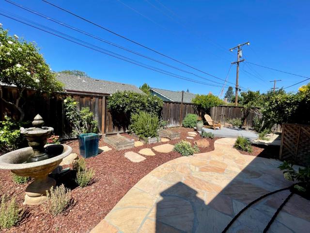 6863 Devon Way, San Jose CA: https://media.crmls.org/mediaz/5d3aca51-25fa-4332-b7ca-d424eefbde86.jpg