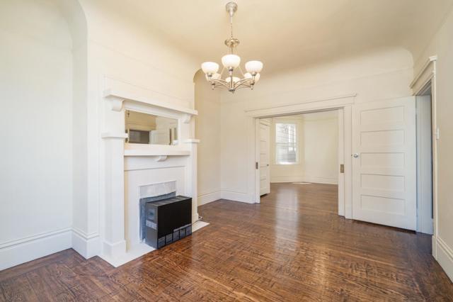 751753 8th Avenue, San Francisco CA: https://media.crmls.org/mediaz/5d3baec7-d0fd-40b1-ab35-30d3551820eb.jpg