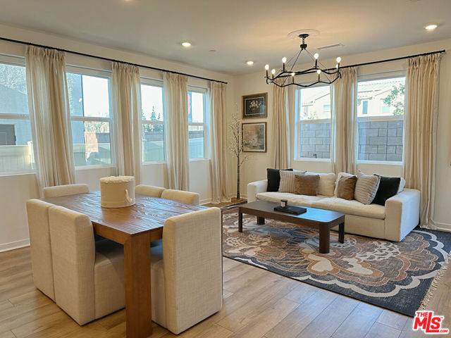Image 7 of 31 For 4007 Pomelo Drive