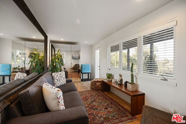 7483 Palo Vista Drive, Los Angeles CA: https://media.crmls.org/mediaz/5d3d9624-22ee-44dc-93df-779b8fa41925.jpg