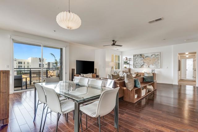 3650 5th Avenue, San Diego CA: https://media.crmls.org/mediaz/5d3e6a19-fdc5-4c3e-84bf-57044879cc99.jpg