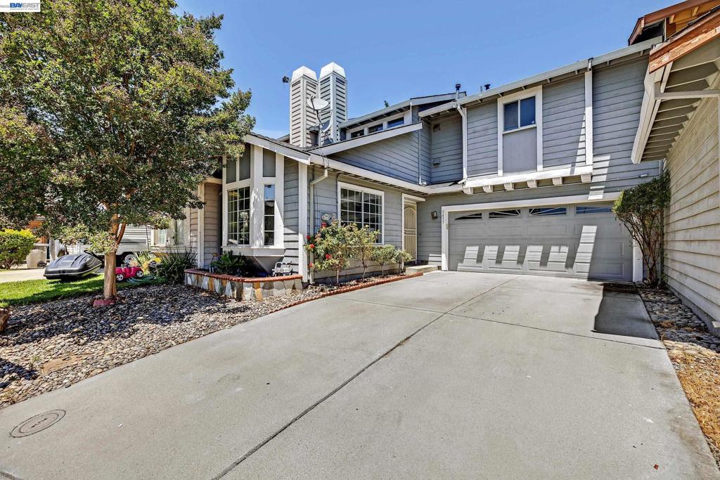 5457 Giuffrida Ct