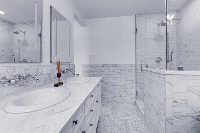 8 Los Laureles Avenue, Salinas CA: https://media.crmls.org/mediaz/5d3fc93b-c38e-425d-b8ea-ee9b9a5aa152.jpg