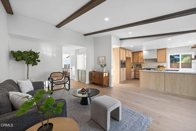 Detail Gallery Image 16 of 42 For 7023 Meadowview Ct, Ventura,  CA 93003 - 4 Beds | 2/1 Baths