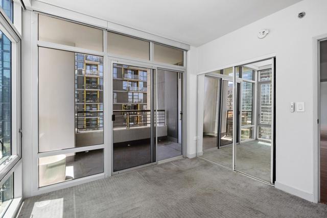 425 W Beech St, San Diego CA: https://media.crmls.org/mediaz/5d45e0e8-7c07-4f7a-a1d9-c19dfd8bb464.jpg