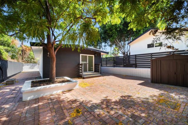 3736 38 Louisiana St, San Diego CA: https://media.crmls.org/mediaz/5d4611ad-43b7-495a-9b50-160d516e3f76.jpg