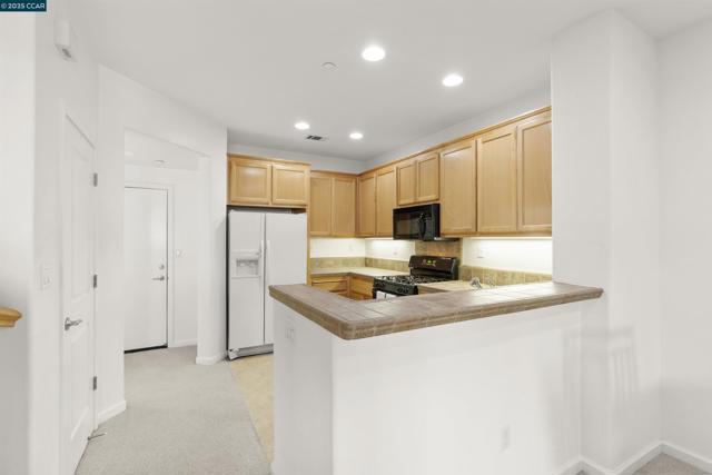 113 Carmel St, San Pablo CA: https://media.crmls.org/mediaz/5d462ddf-fa3d-4ebb-8089-bbc735f3c0d6.jpg