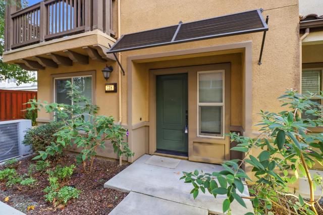 338 Santa Diana Terrace, Sunnyvale CA: https://media.crmls.org/mediaz/5d465370-c6c8-4c87-b2c9-4718979d7e49.jpg