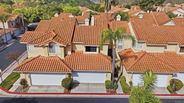 Detail Gallery Image 44 of 50 For 10974 Creekbridge Pl, San Diego,  CA 92128 - 2 Beds | 2/1 Baths