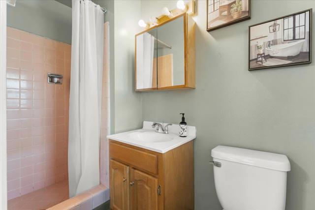 386 Heath Street, Milpitas CA: https://media.crmls.org/mediaz/5d46d1df-8043-4607-b21f-6ada0f691ff5.jpg