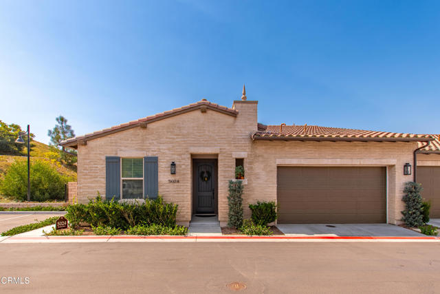 5024 Rexton Drive, Camarillo CA: https://media.crmls.org/mediaz/5d46e024-fdcd-471c-8e15-057c63279c99.jpg