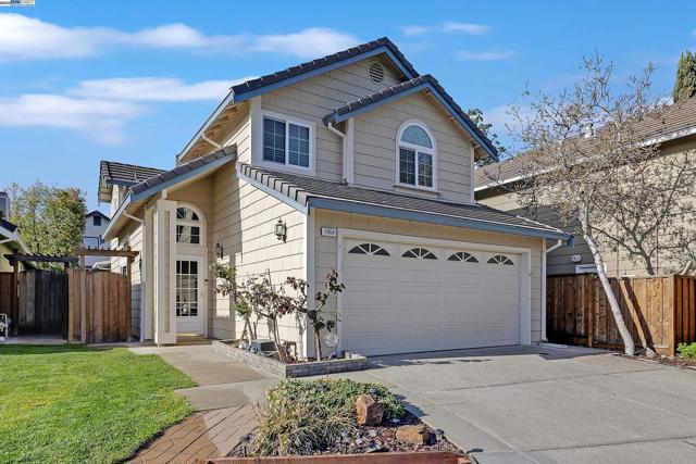 2864 El Capitan Dr, Pleasanton CA: https://media.crmls.org/mediaz/5d4773c2-84bd-4c0c-86b8-65a2e3d67d35.jpg