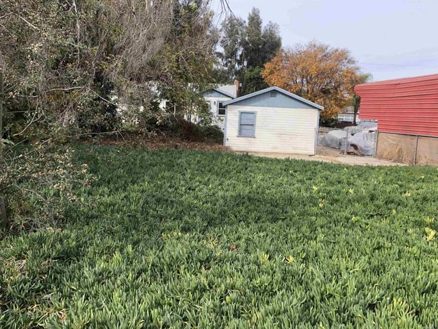 Image 9 of 17 For 8941 Lakeview Rd