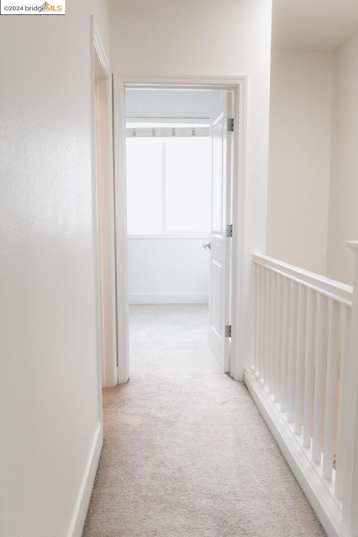 https://media.crmls.org/mediaz/5d485514-7616-47f7-8b7c-5575441fa41a.jpg?preset=X-Large