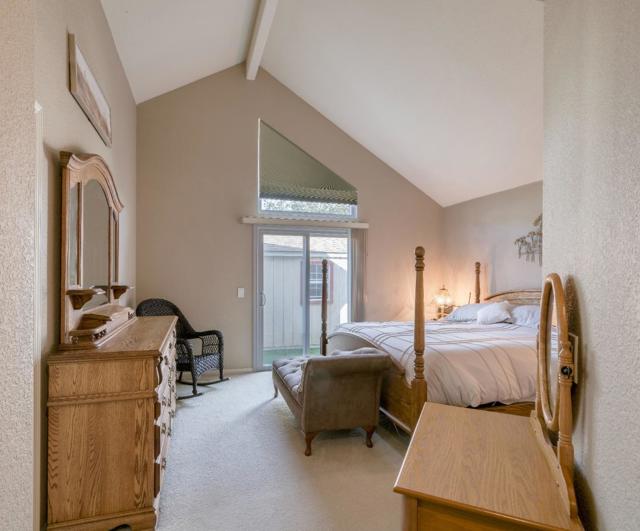 1139 Cape Cod Way, Salinas CA: https://media.crmls.org/mediaz/5d4a8e64-de7c-4875-b0f7-a795157b2b87.jpg