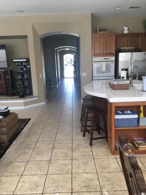 Detail Gallery Image 5 of 21 For 10623 Paseo Allegria Ave, San Diego,  CA 92127 - 3 Beds | 3 Baths