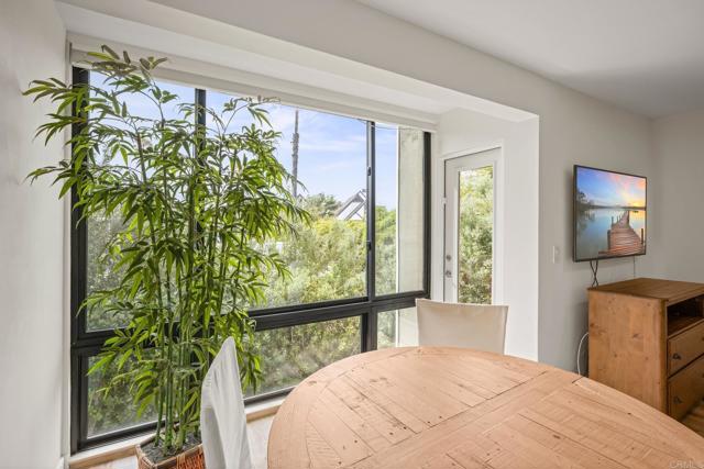 Detail Gallery Image 18 of 52 For 1552 Camino Del Mar #401,  Del Mar,  CA 92014 - 1 Beds | 2 Baths