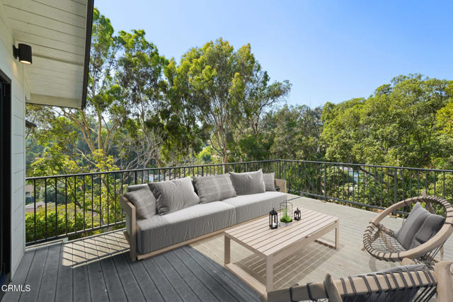 624 Camino Cerrado, South Pasadena CA: https://media.crmls.org/mediaz/5d4b6f30-cca3-4ab9-a4cc-bfa0aad7abc5.jpg