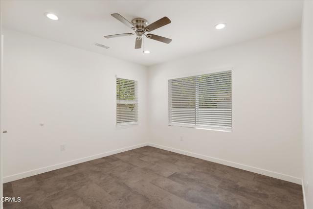 2664 S La Brea Avenue, Los Angeles CA: https://media.crmls.org/mediaz/5d4cd8e2-739d-4d36-bc65-cc7fd50cff5e.jpg