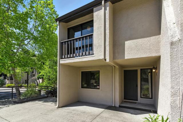 2313 Ticonderoga Drive, San Mateo CA: https://media.crmls.org/mediaz/5d4cda74-e780-4cc1-b2fe-94b96f91e564.jpg